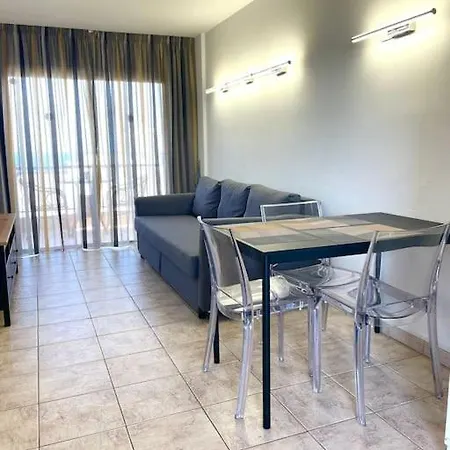 Apartment Cecilia Apartmentplaya De Americas *